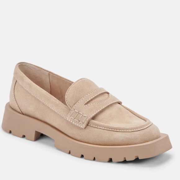 Dolce Vita Elias Flats Loafers NWOT Sand Dune - Picture 2 of 8